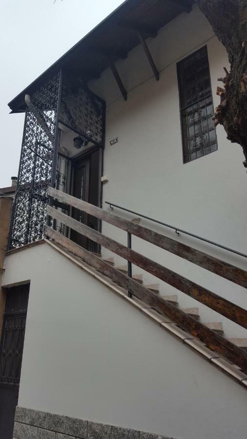 Typical Mountain Mansarda Close To Fiera Rho Milano Mind 페로 외부 사진